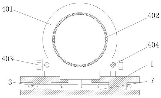 A plastic pipe expansion device capable of processing pipe openings in different sizes