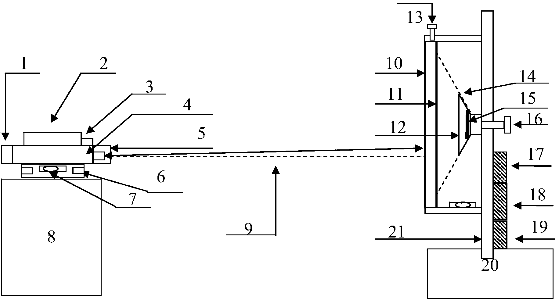 Non-contact laser surface displacement monitoring device with tilt correction function