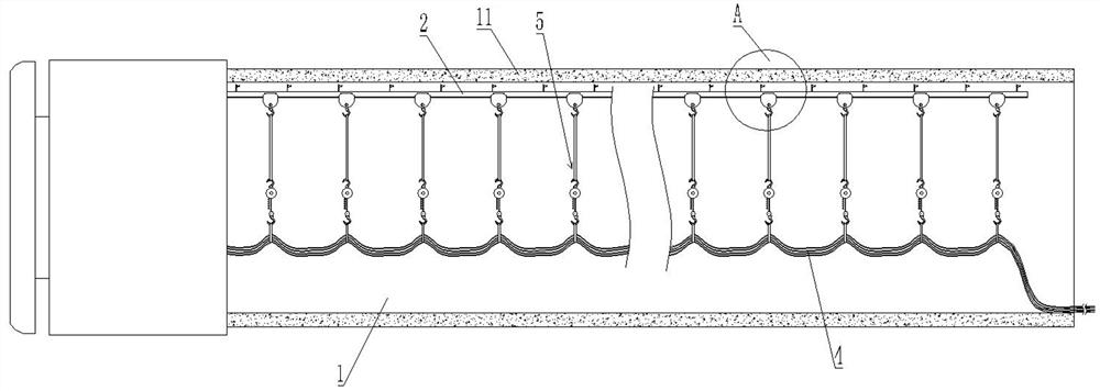 Shield tunneling machine split starting tunneling pipeline extending and supporting device and shield tunneling machine split starting method