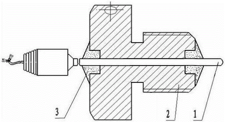 Device for measuring oil temperature of steam cylinder base