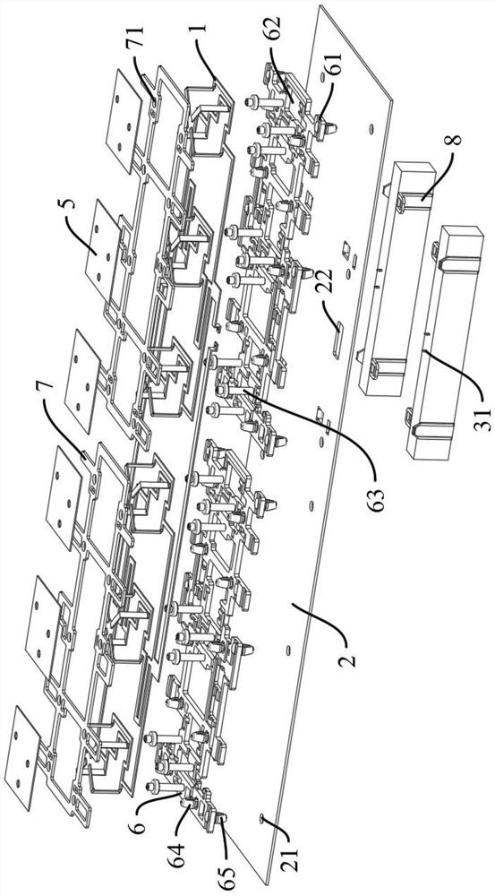 Power division network, 5G antenna module and assembling method of 5G antenna module