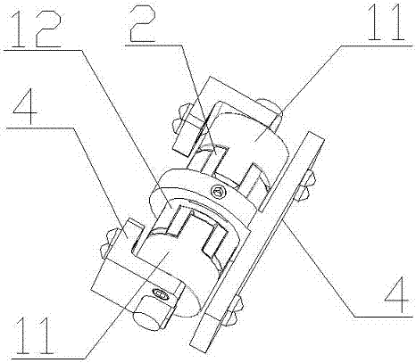 Flexible connection member and robot foot structure using same