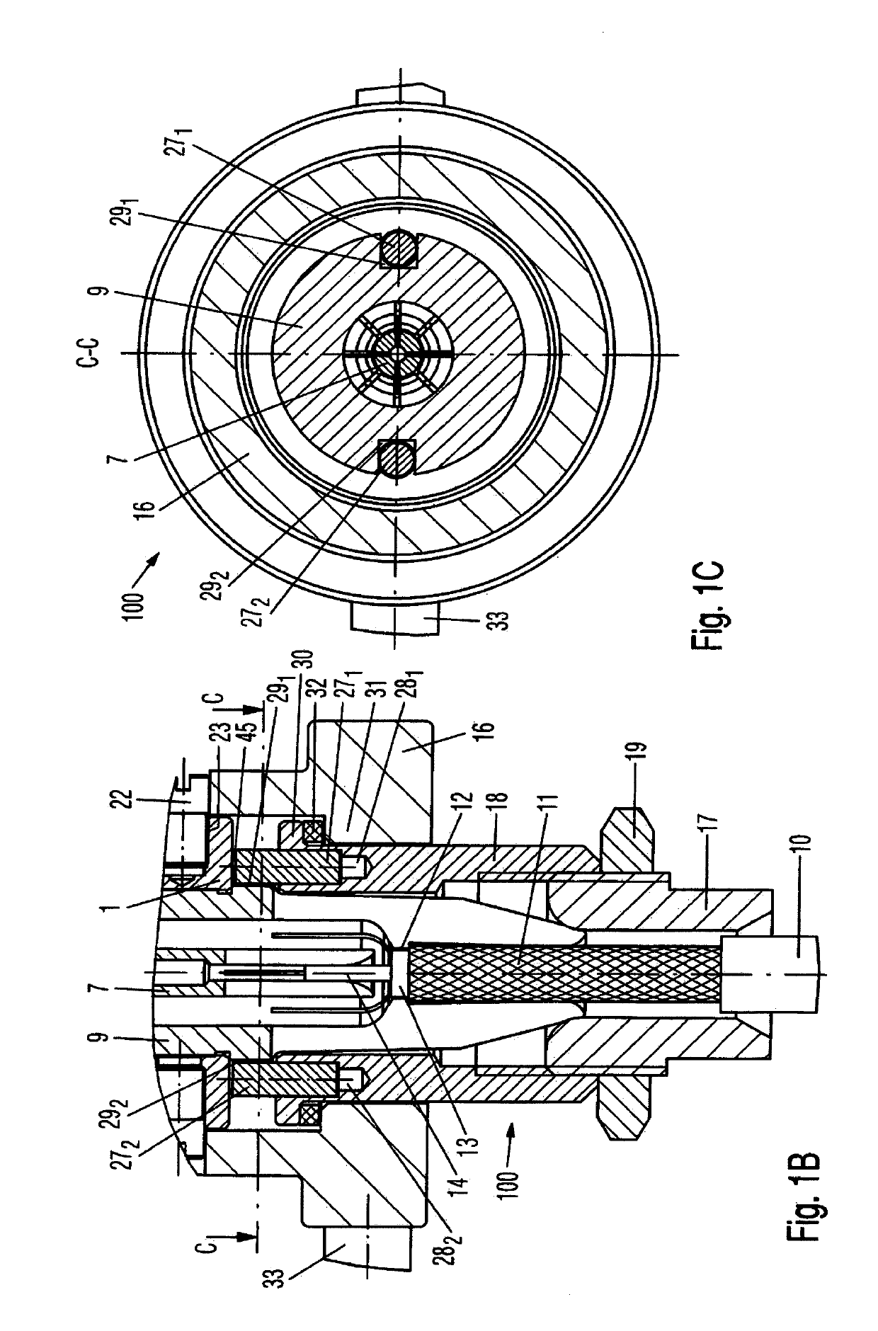 Coupler betwen a coaxial connector and a coaxial cable