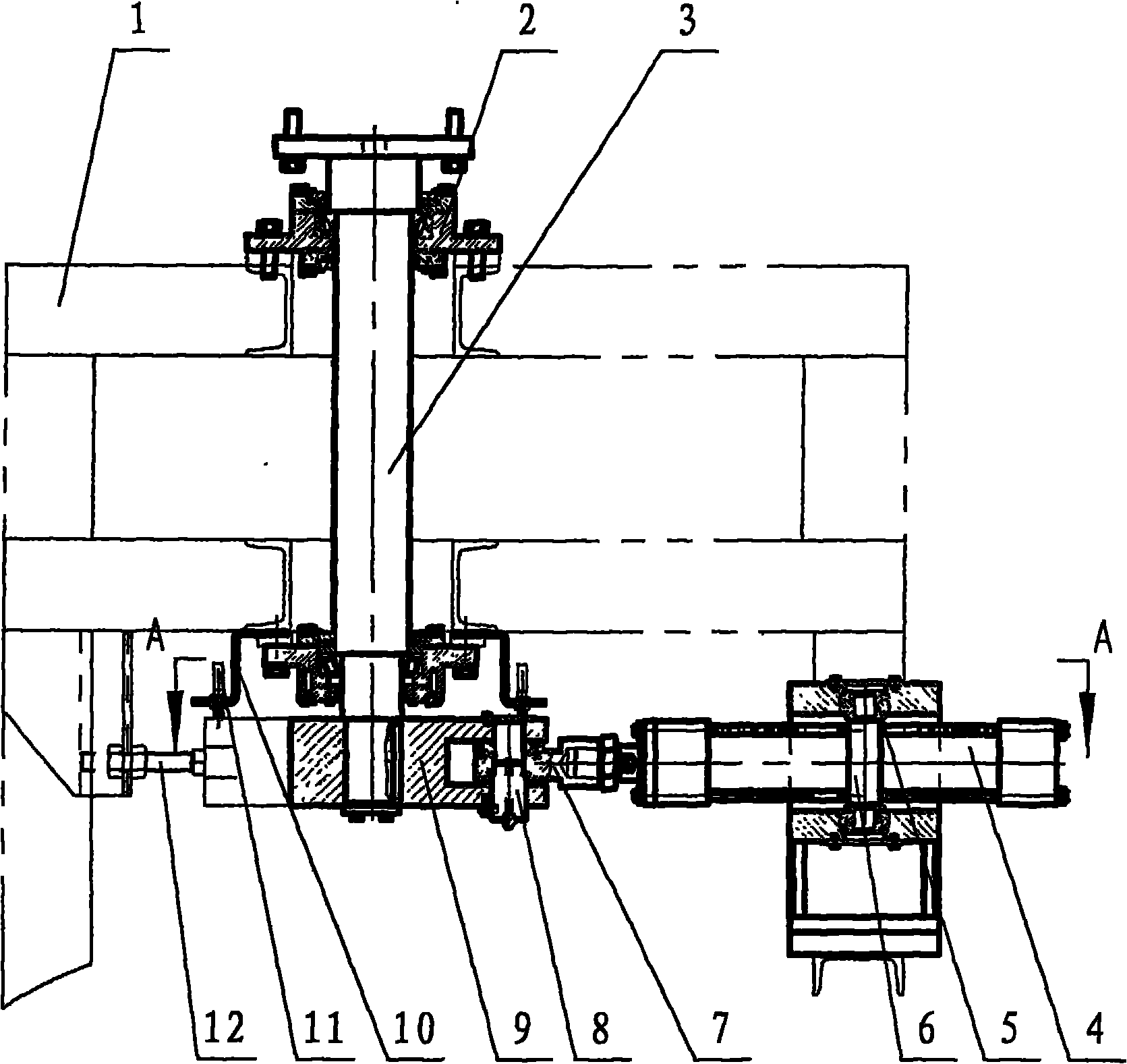 Device capable of rotating workpieces conveyed by production line 90 degrees