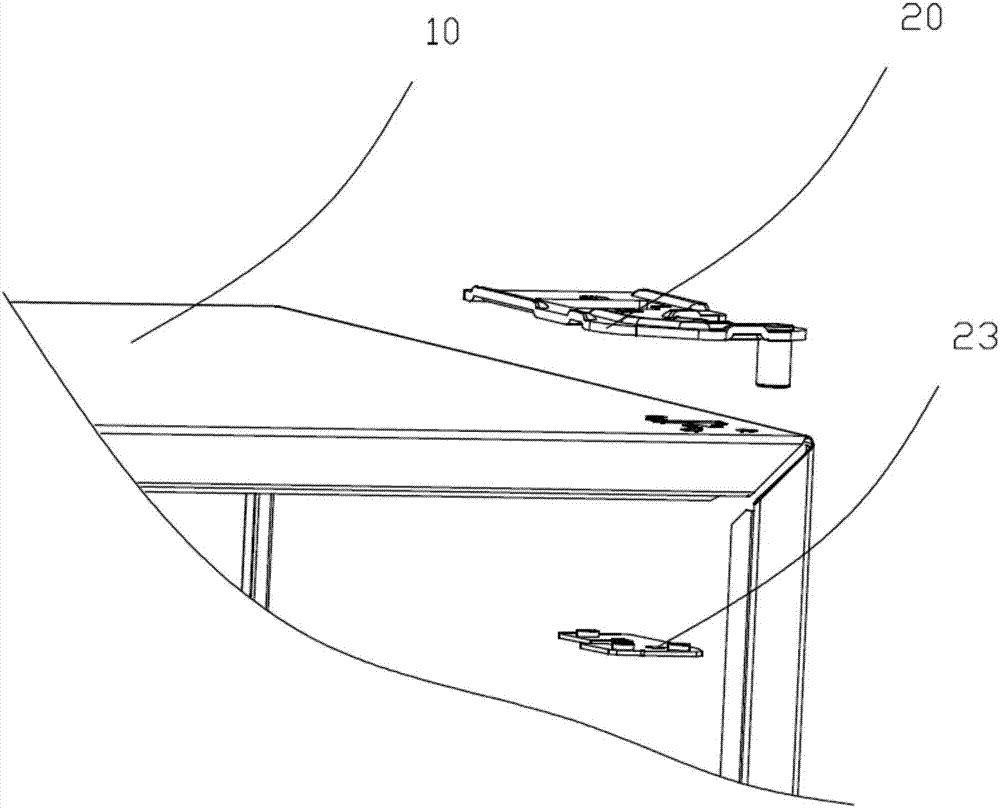 Hinged components and refrigerators