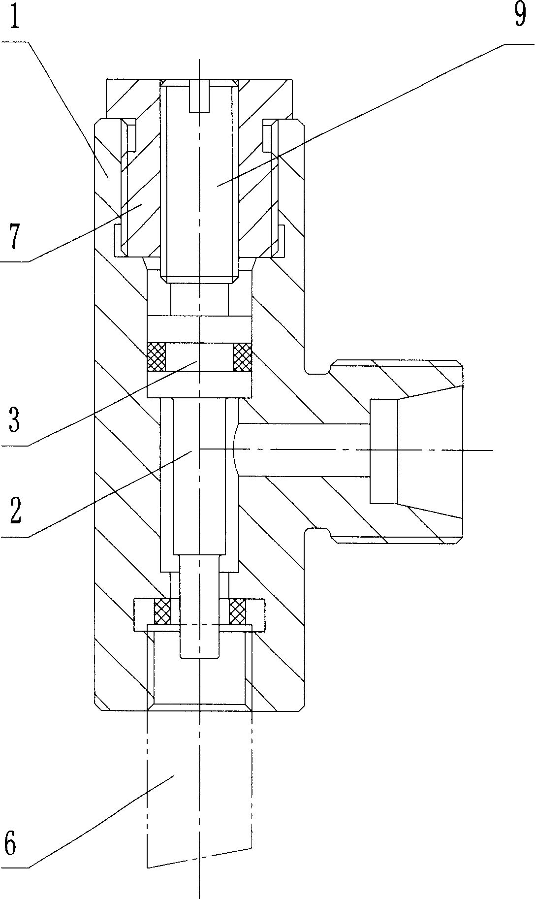 Tyre air inflating device of tyre road pressing machine