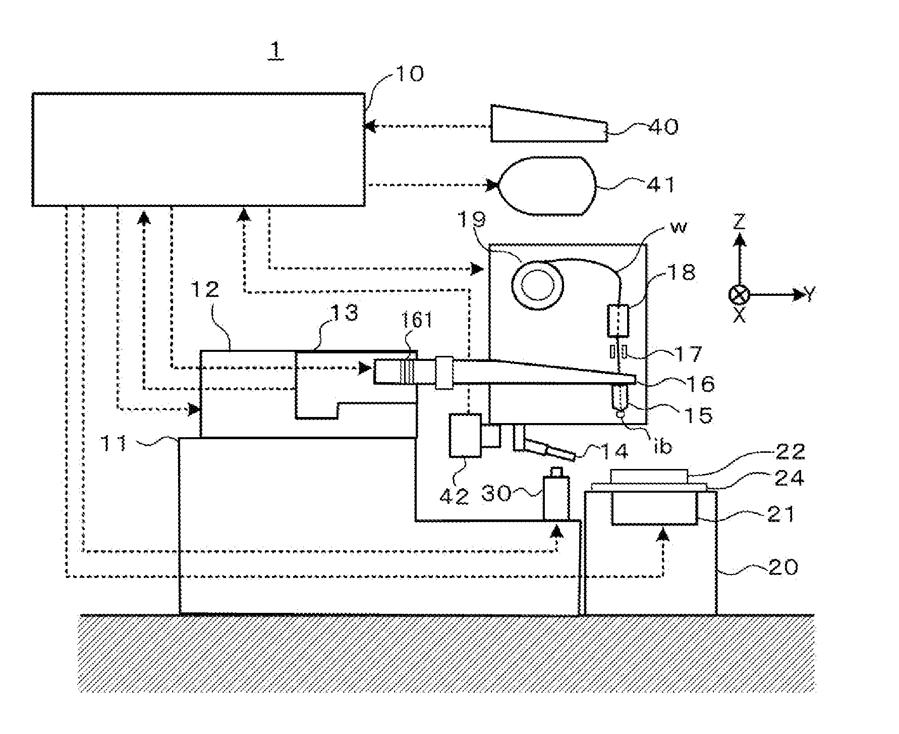 Bonding apparatus and bonding tool cleaning method