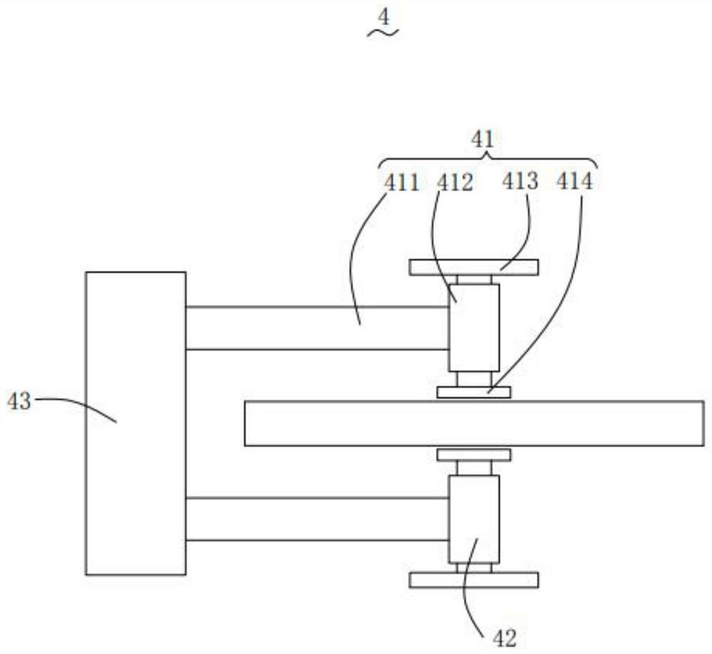 A carburizing furnace for metal workpieces