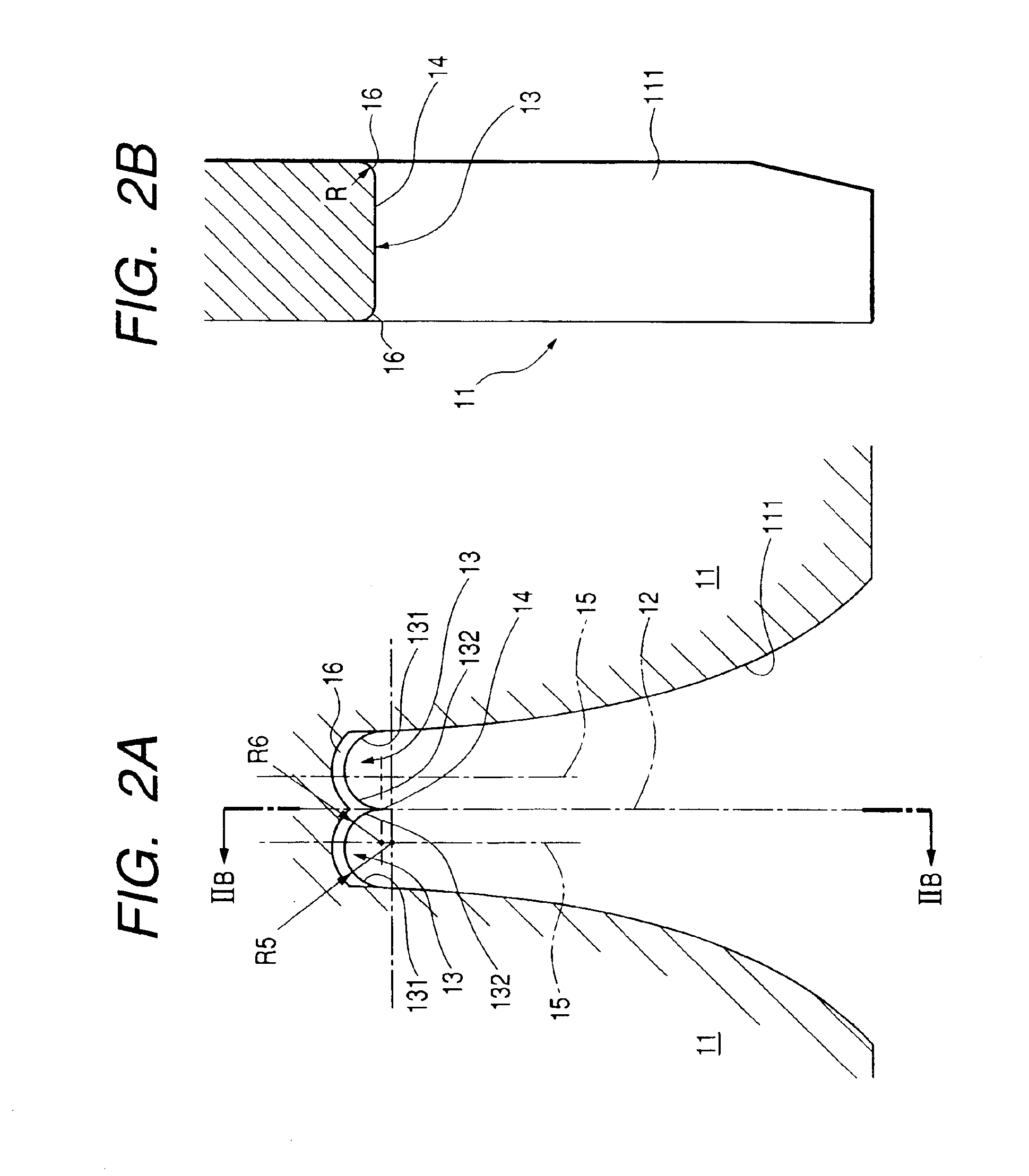 Crimping device for crimping crimp pieces of a metal terminal