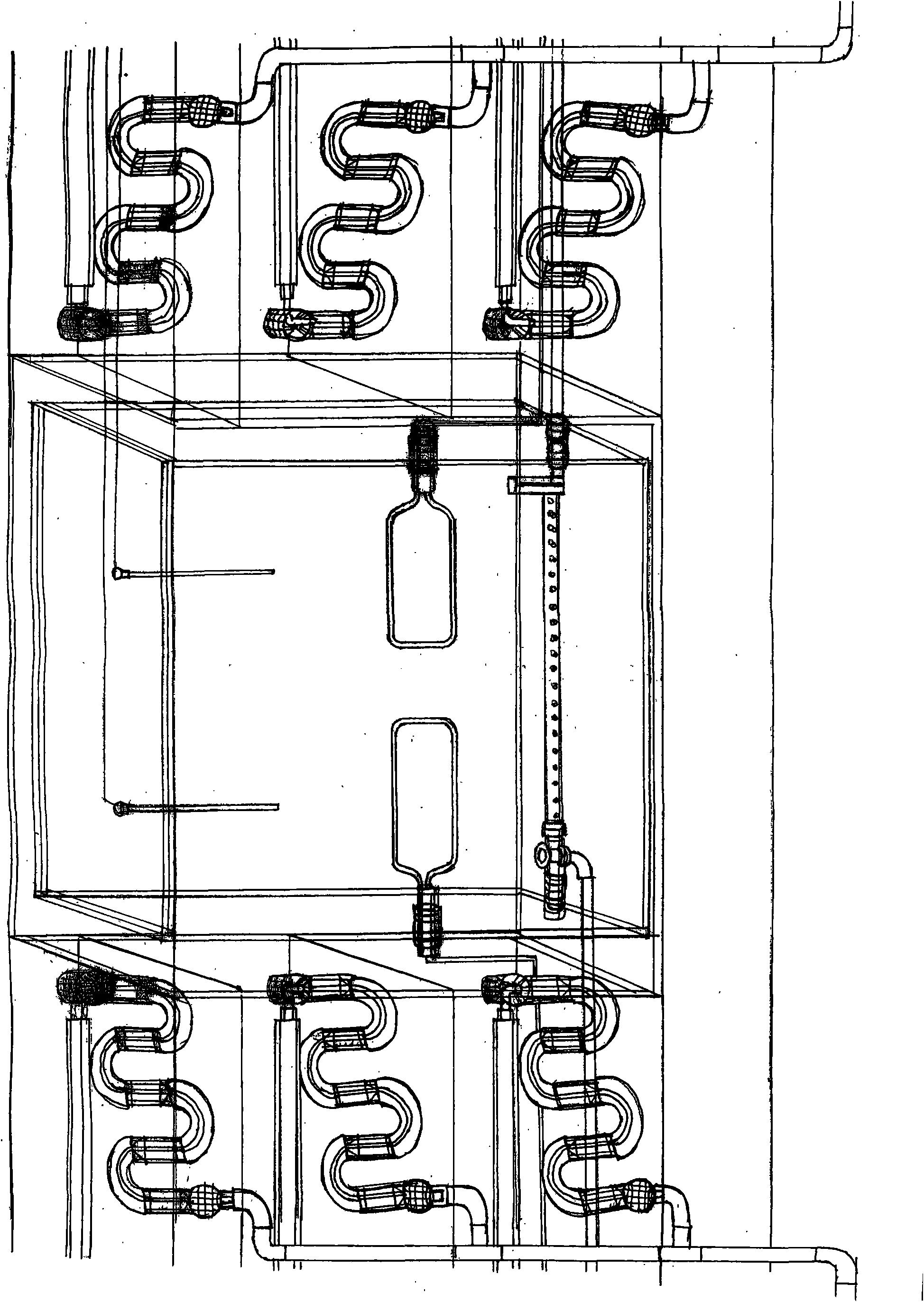 Residence and office building capable of insulating heat, reducing temperature, filtering dust and isolating noise with water-window solar water heater