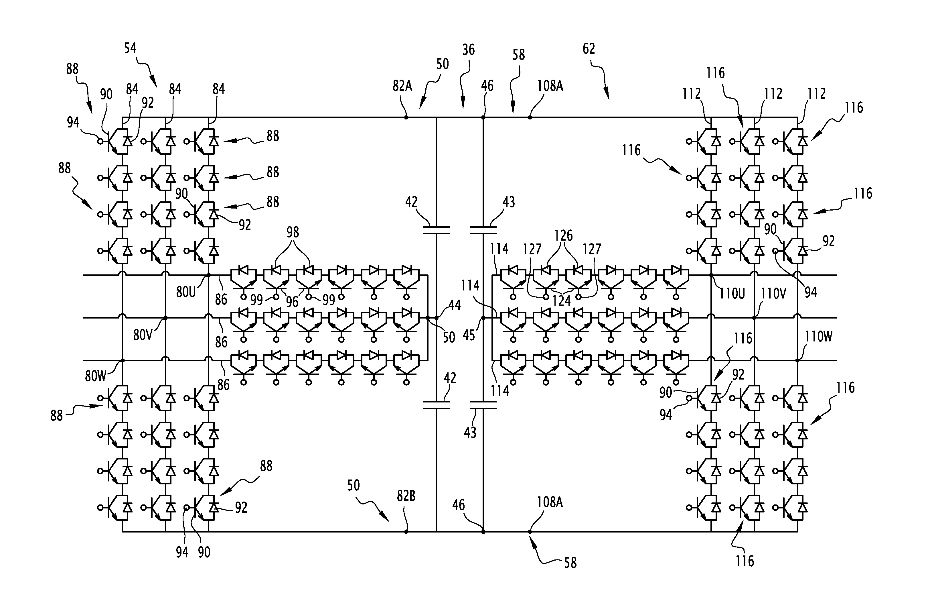 Electric drivetrain of a device, and gas compression equipment including such a drivetrain