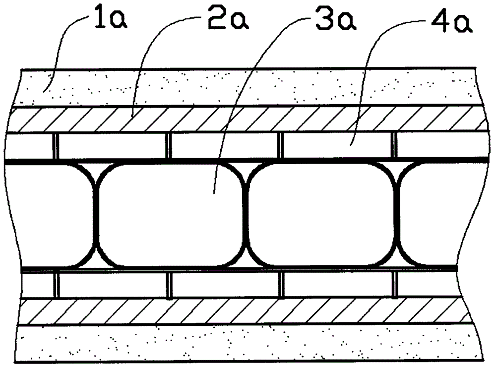 Environment-friendly isolating material and production method thereof