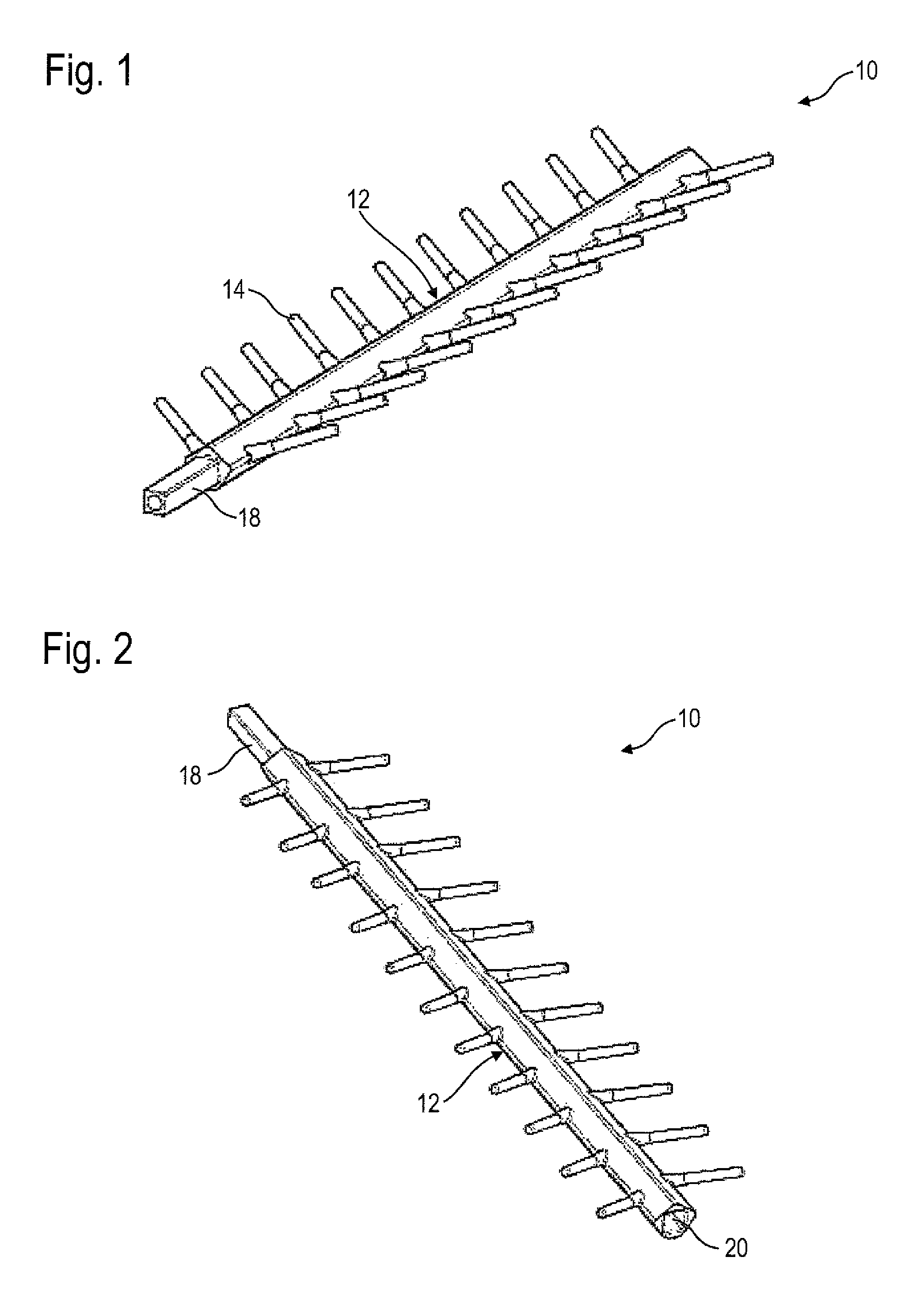 Artificial palm frond for an artificial palm tree