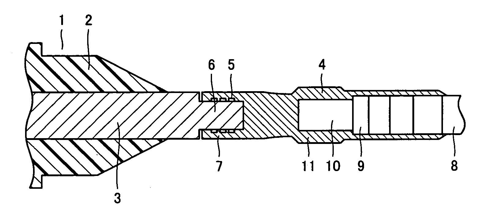 Joint structure of superconducting cable and insulating spacer for connecting superconducting cable