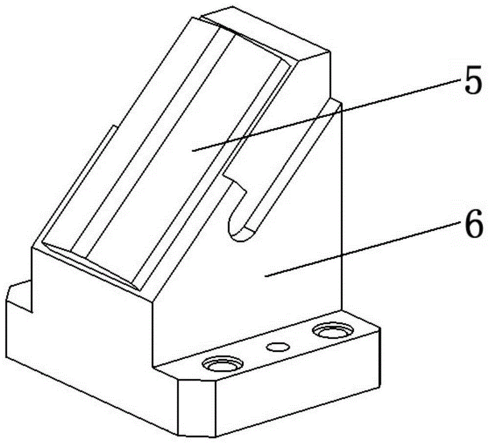 Stamping die and wedge mechanism thereof