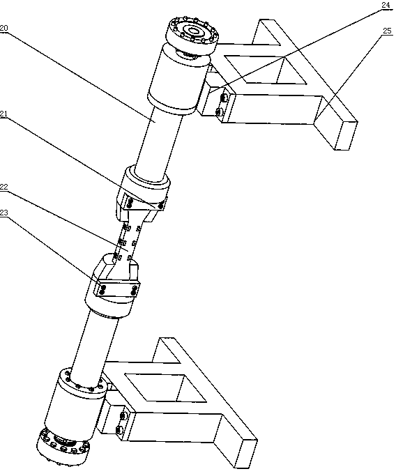 Fatigue testing machine capable of adjusting coaxiality and loading chain centering adjustment method