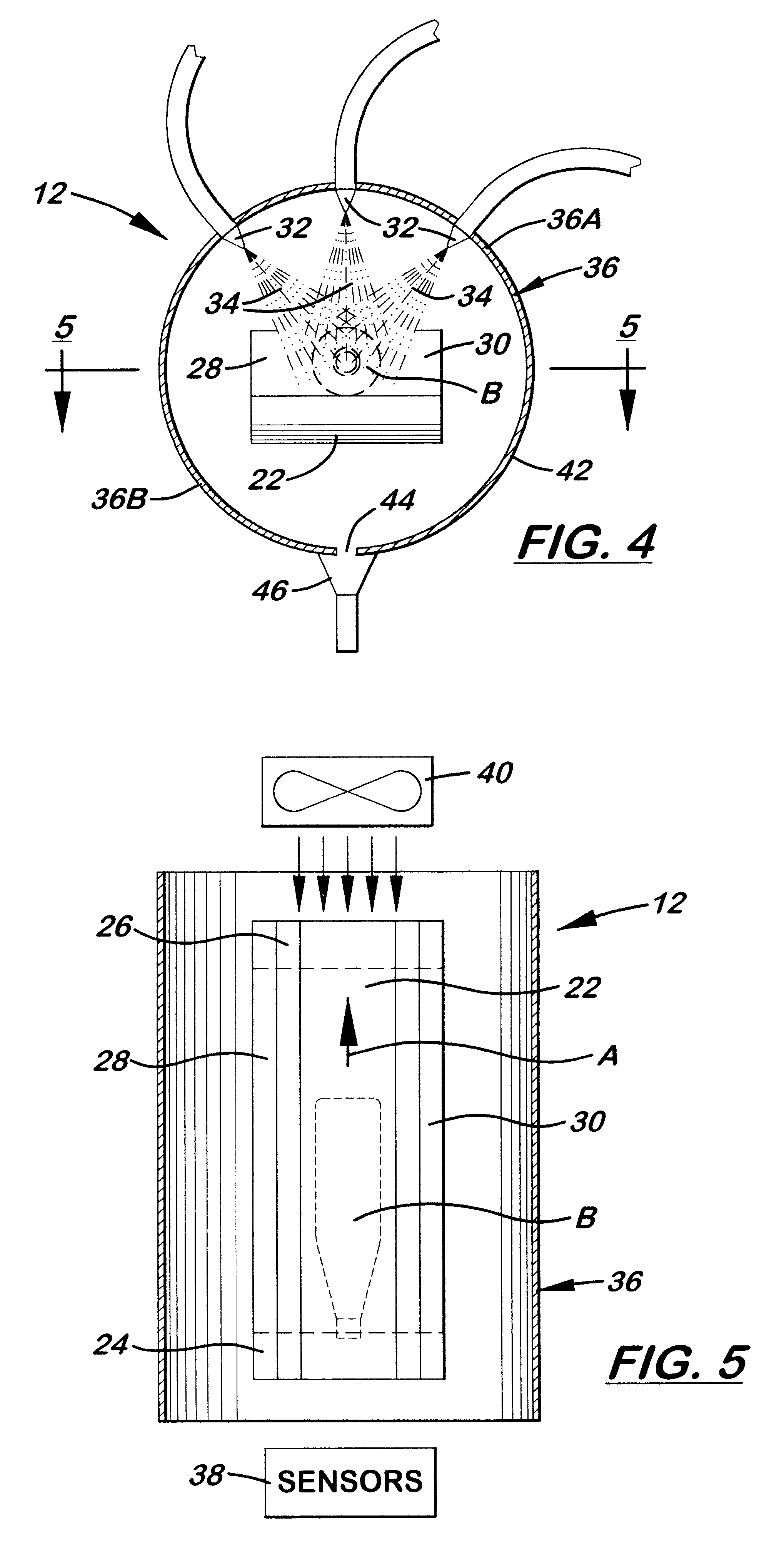 Automatic empty container return machine equipped with self-cleaning arrangement