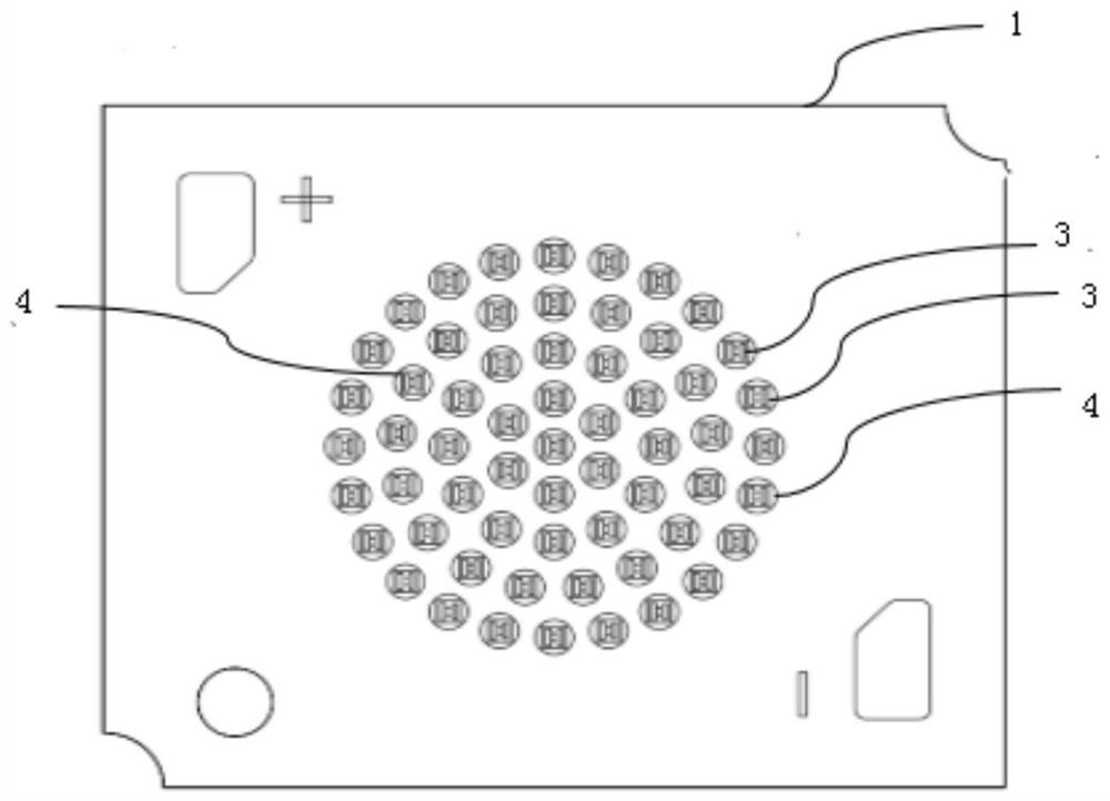 COB module light source for enhancing central light intensity and manufacturing method