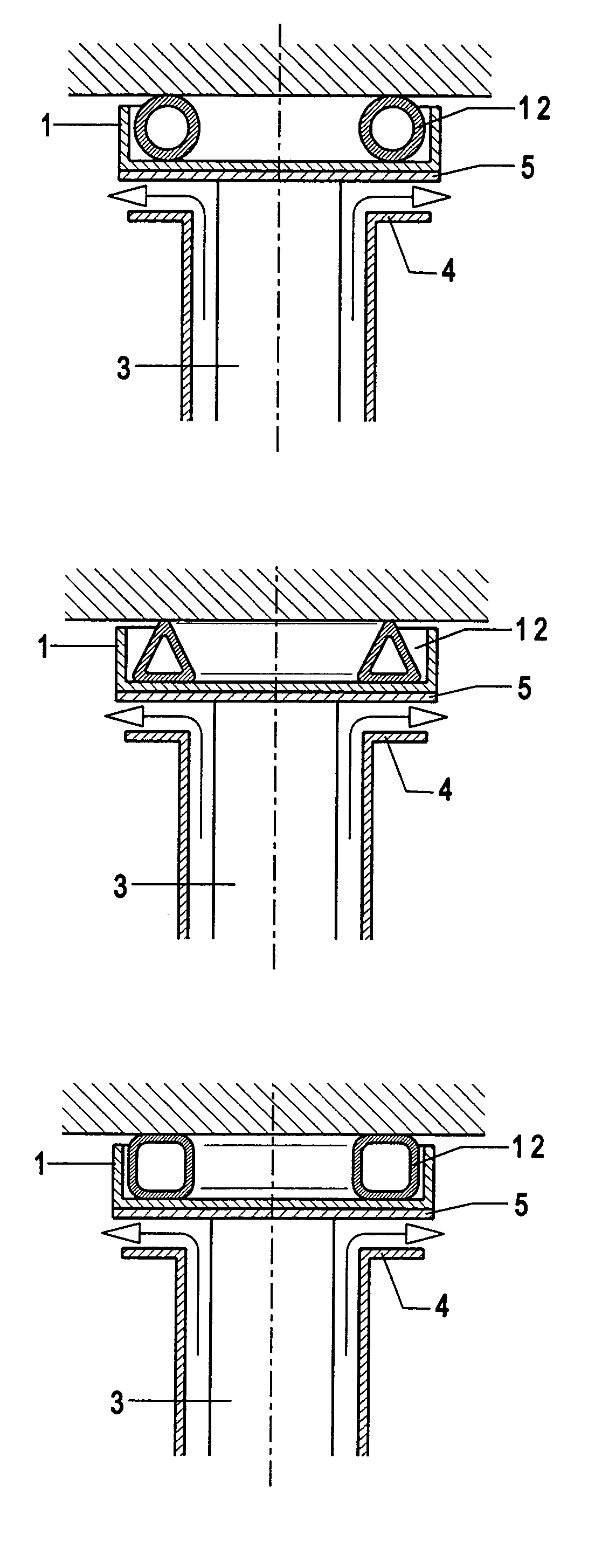 Valve arrangement for a vacuum pump