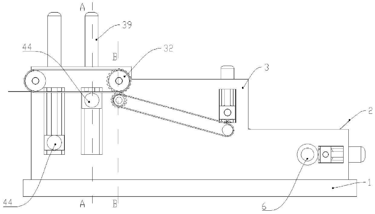 Embossing device of film blow-molding machine