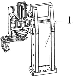 Automatic assembling device