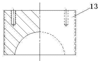 Automatic horizontal adjusting device and adjusting method for platform