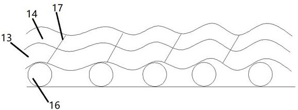 Splicing type conveying device used for aluminum profile transportation