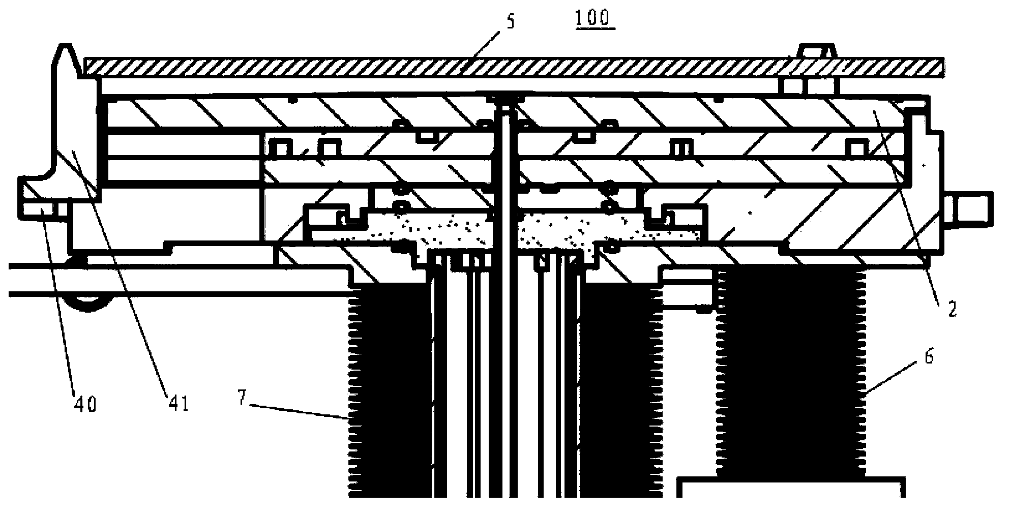 Reaction cavity and plasma device provided with same