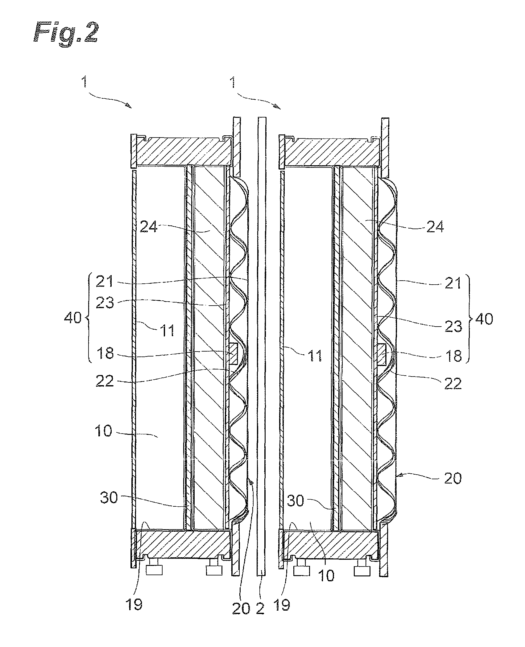 Electrolysis cell and electrolysis tank