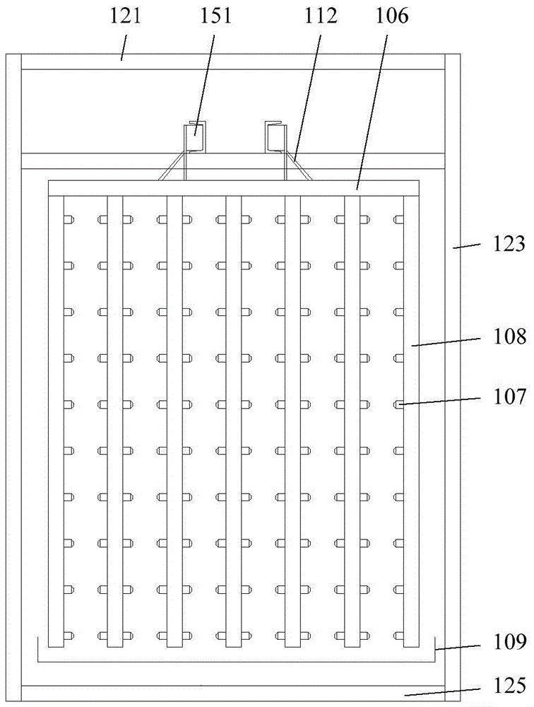 Multi-screen cleaning device