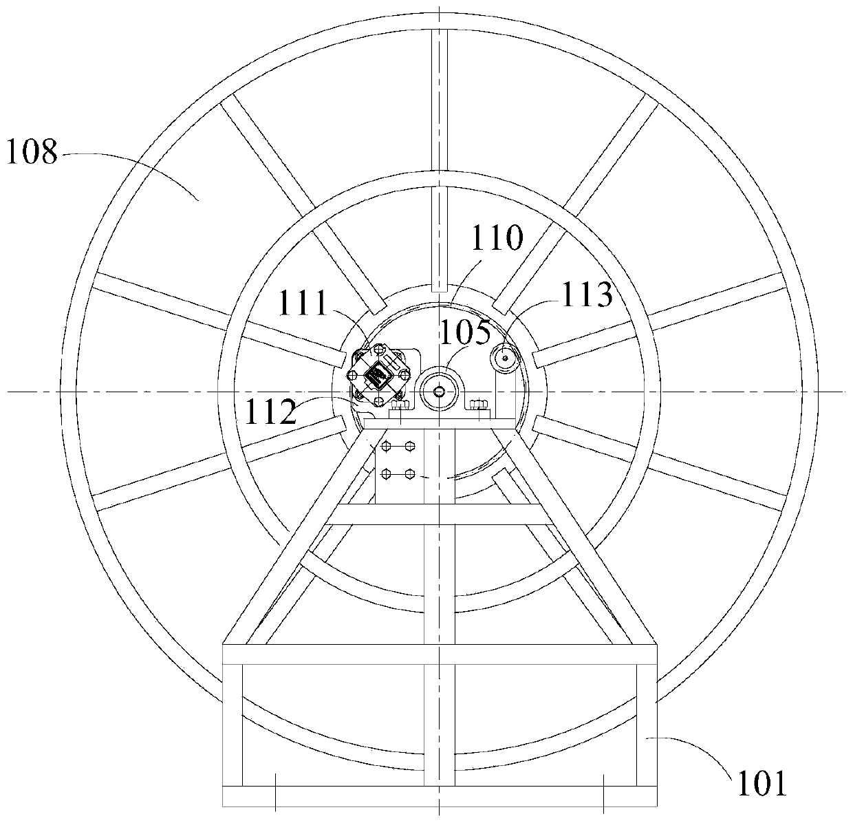 Automatic cleaning and rolling fire hose device