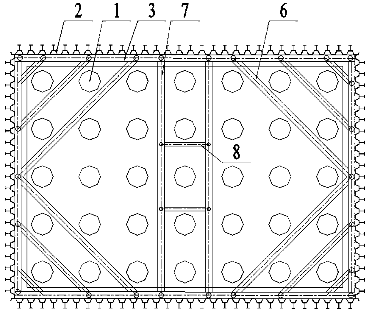 A construction method of combined steel sheet pile cofferdam in deep water