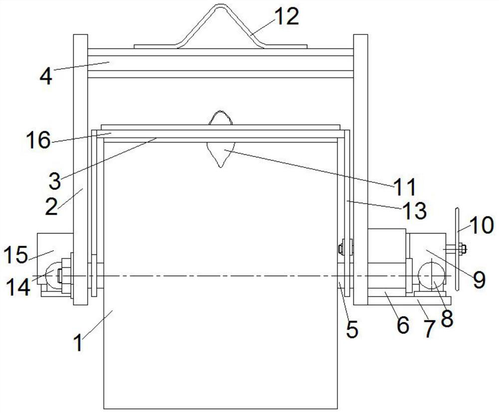 The automatic cover opening device installed on the insulation ladle for cast iron pouring