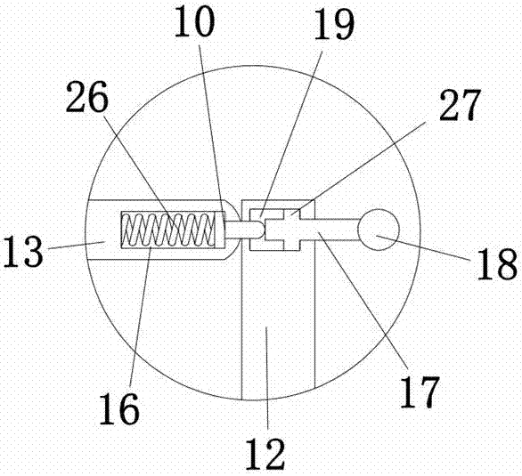 Spherical tire and driving device thereof