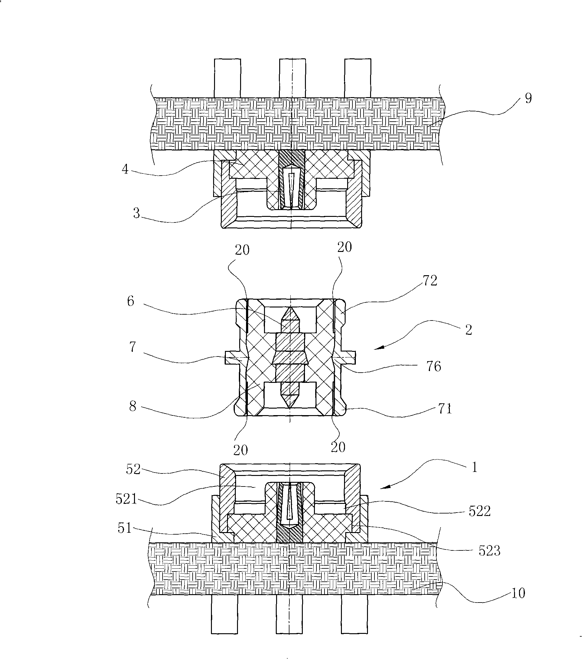 Plate-to-plate concentration mounting type RF coaxial connector