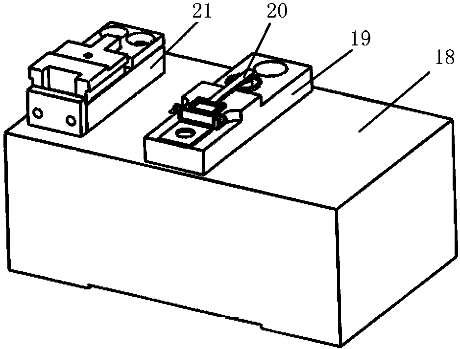 Tiny component assembling device and method