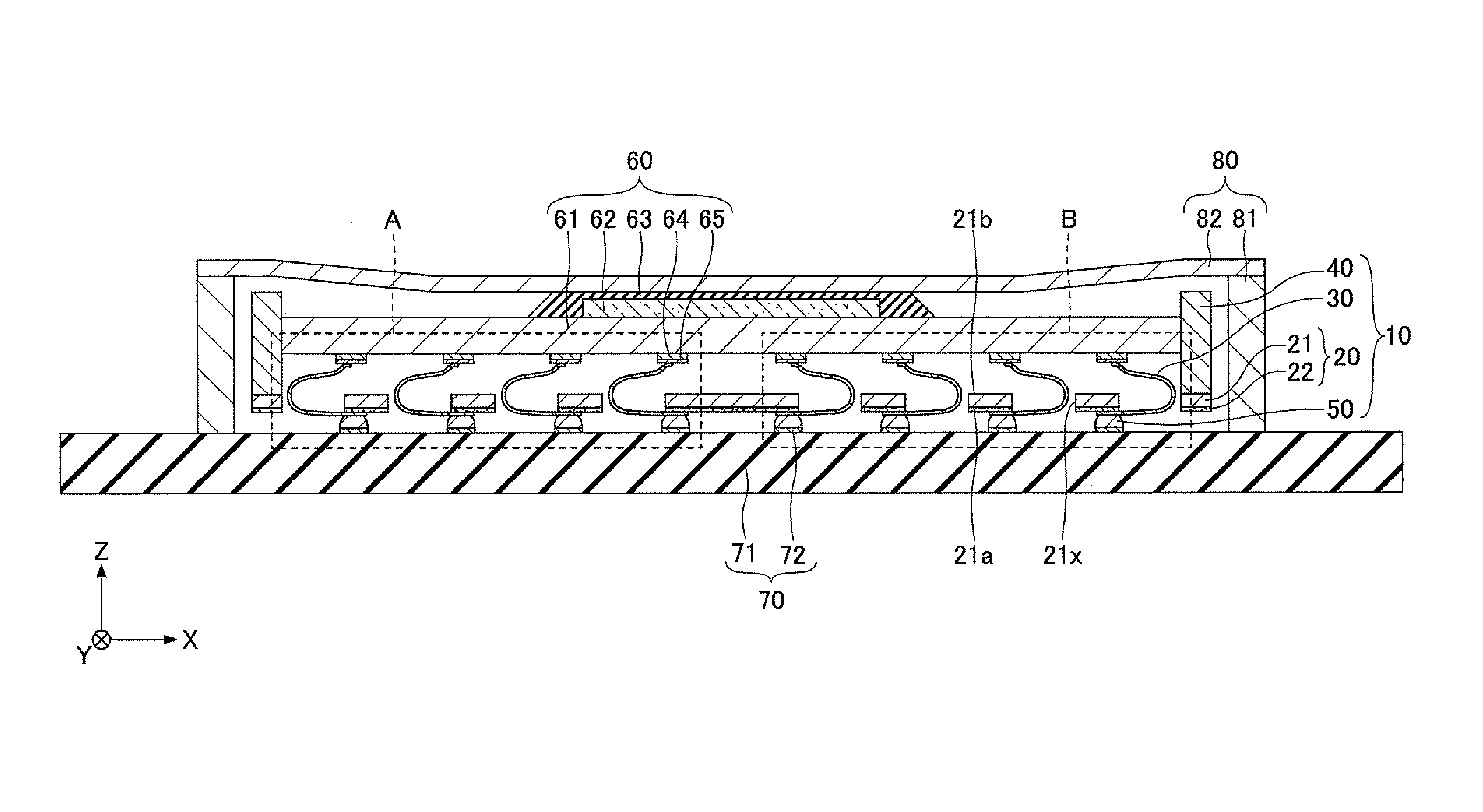 Socket and method of fabricating the same