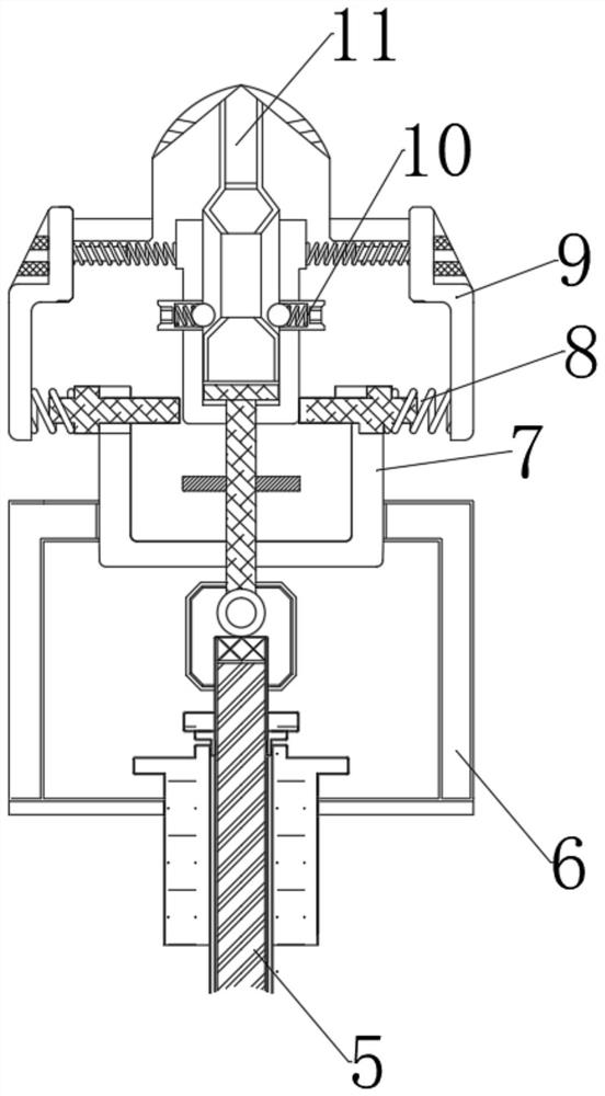 Cargo transportation fixing device based on principle of thermal expansion and cold contraction