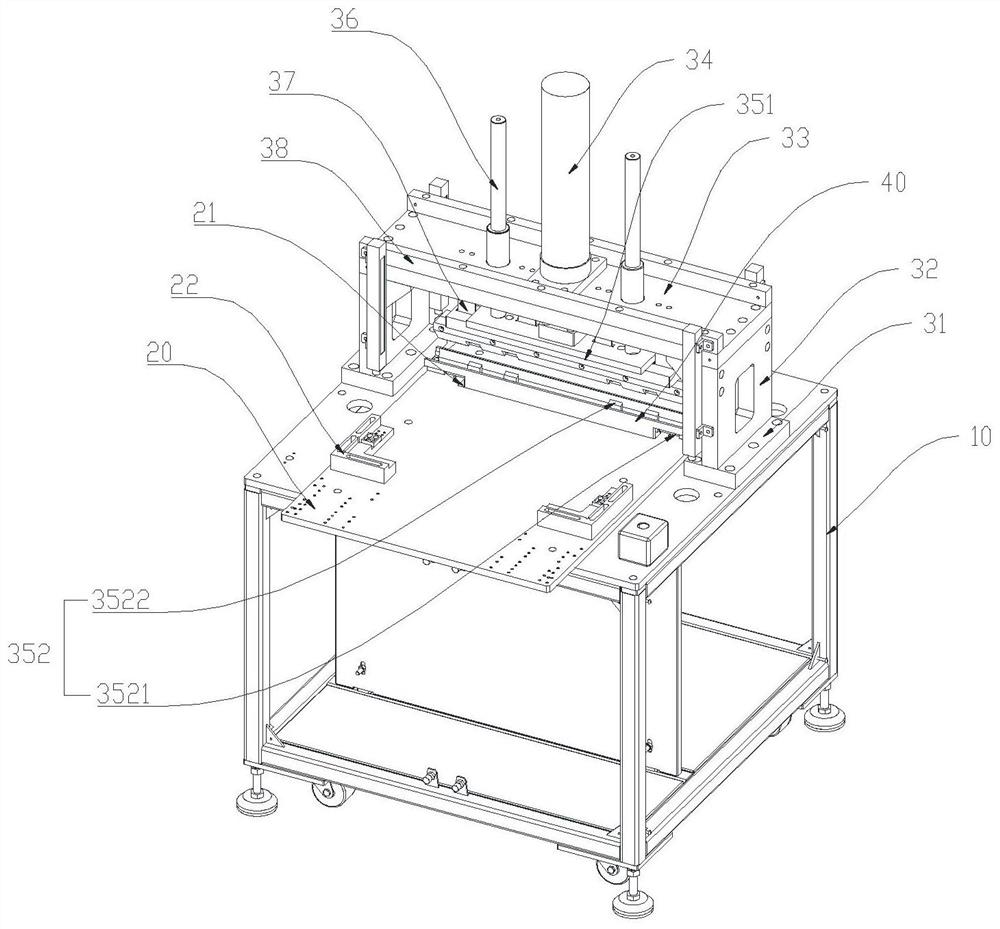 Paper spring pre-folding machine