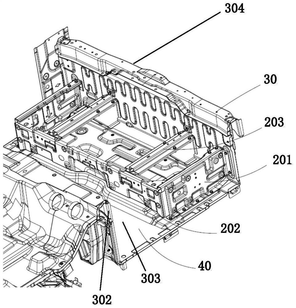 Rear seat device, commercial vehicle and machining method