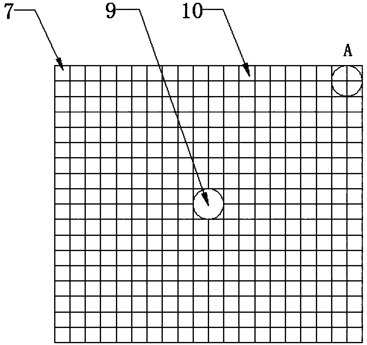 Automotive water tank capable of insulating heat and sound