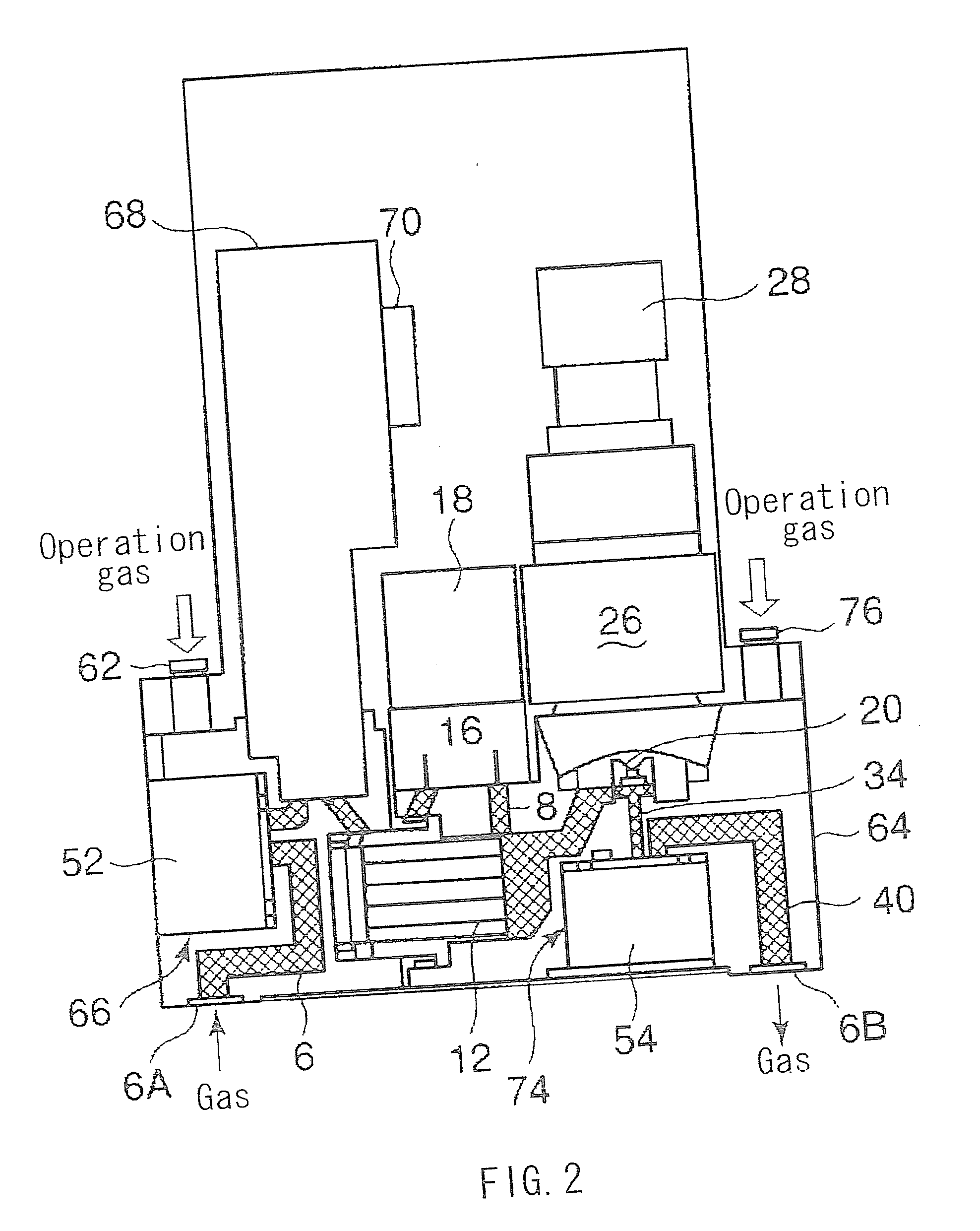 Shutoff valve apparatus and mass flow control device with built-in valve