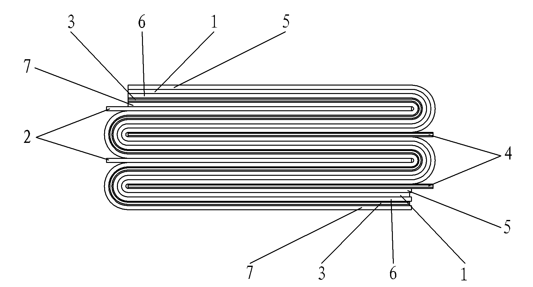 Lithium ion battery core with continuous lamination and lithium ion battery