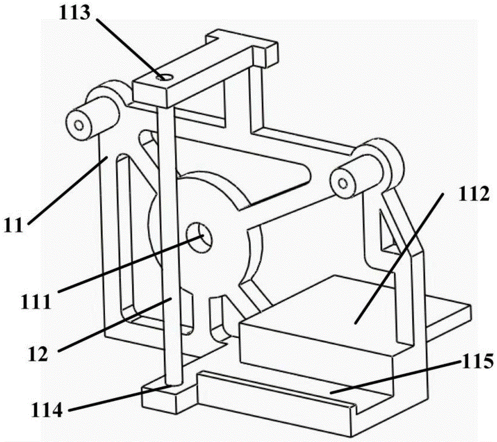 Flapping wing robot capable of automatically adjusting flapping amplitude values of left wing and right wing