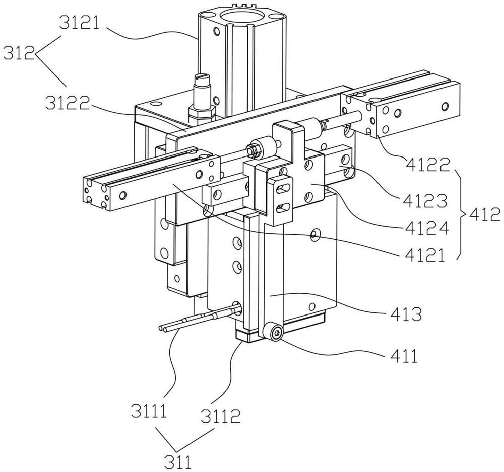 Flattening and hot pressing mechanism