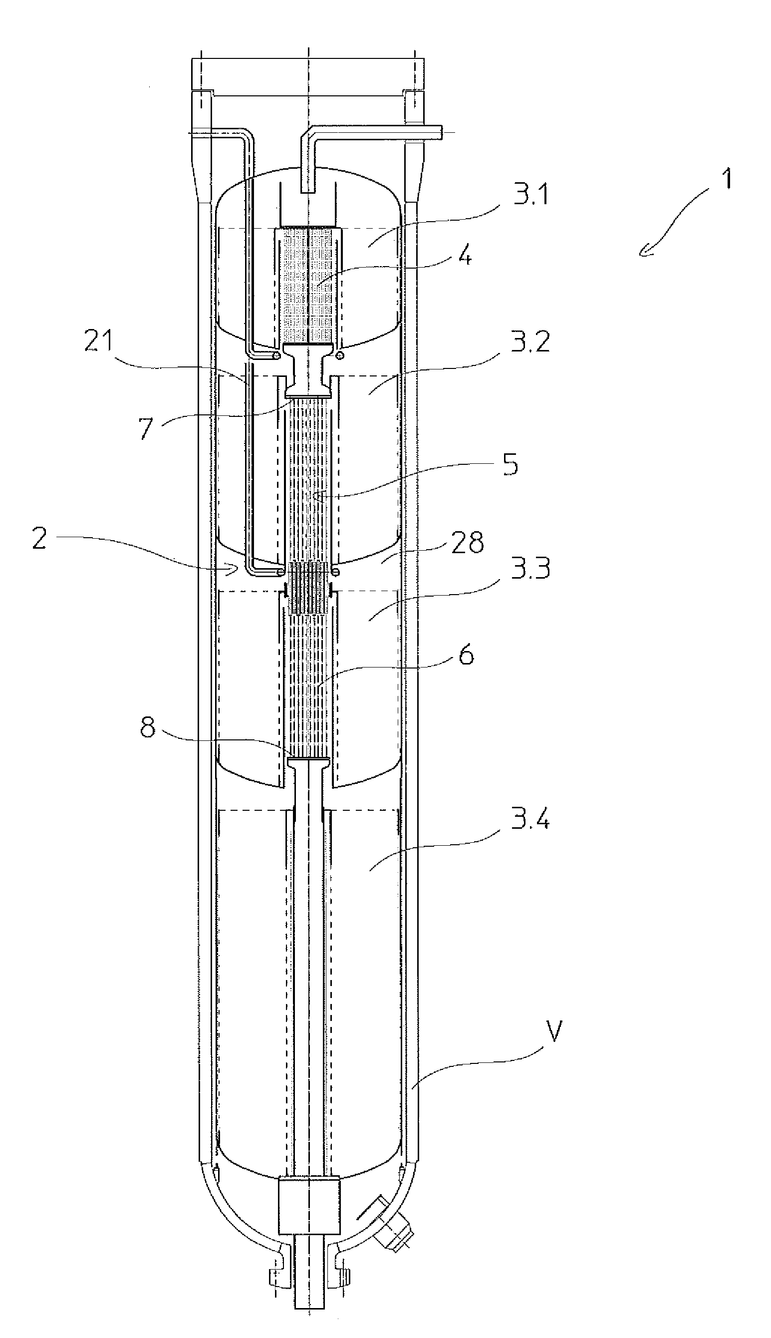 Adiabatic multi-bed catalytic converter with inter-bed cooling