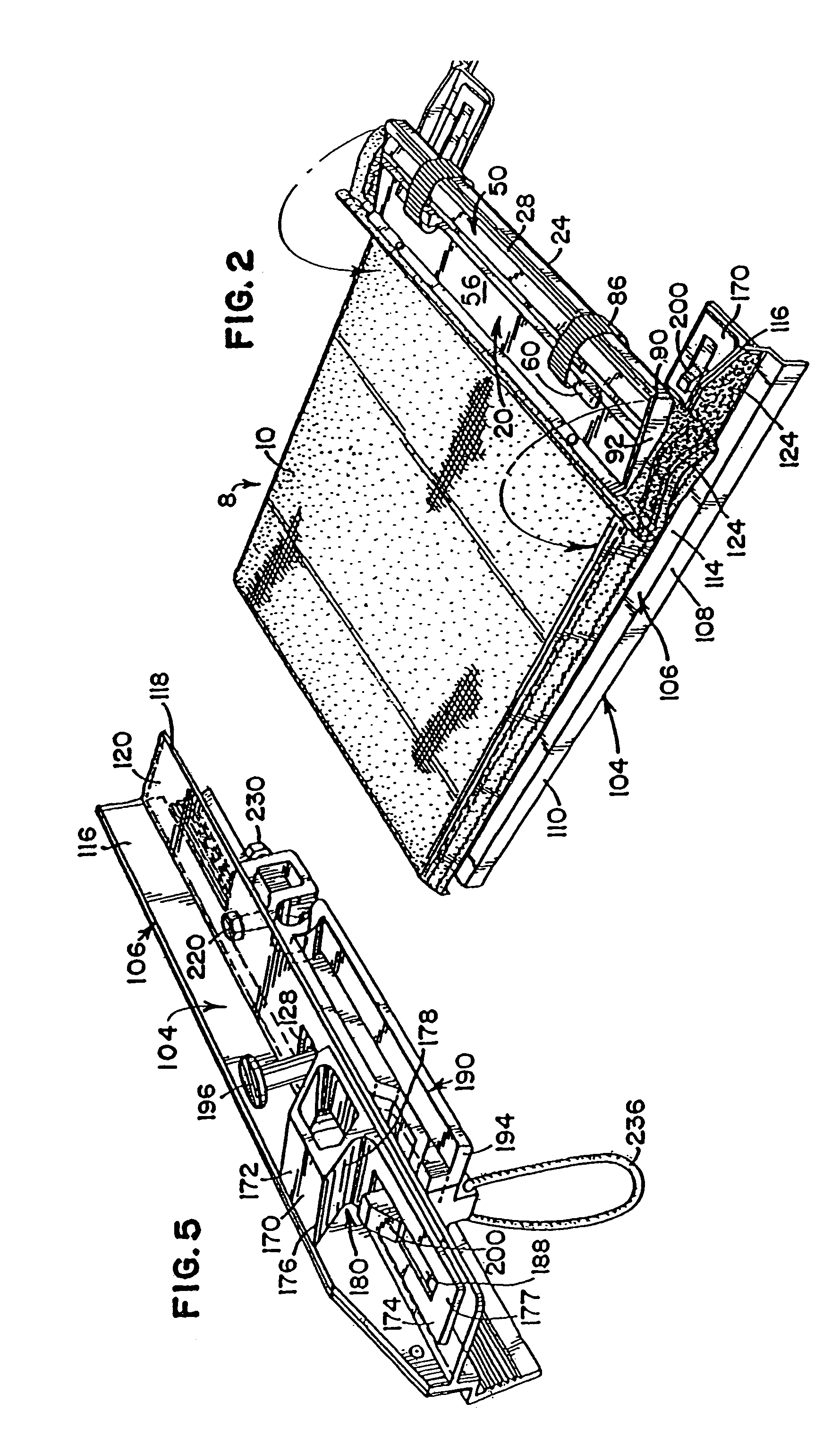 Tonneau cover with turn knob for rear bar locks