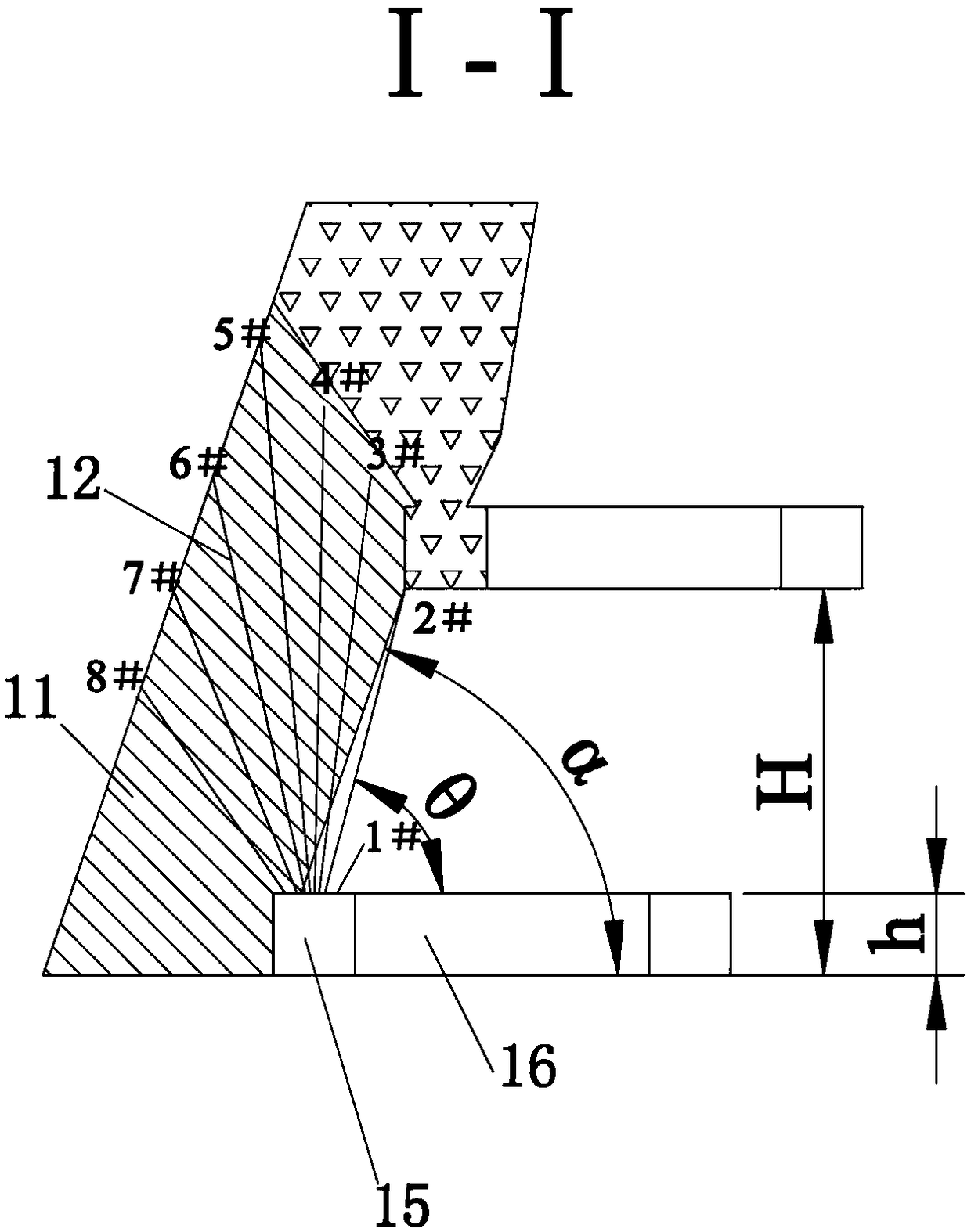 Low dilution sublevel caving mining method of steep inclined medium thick orebody