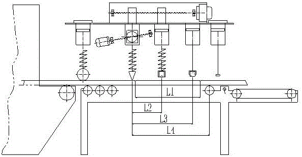 Automatic breaking device for optical glass plate material