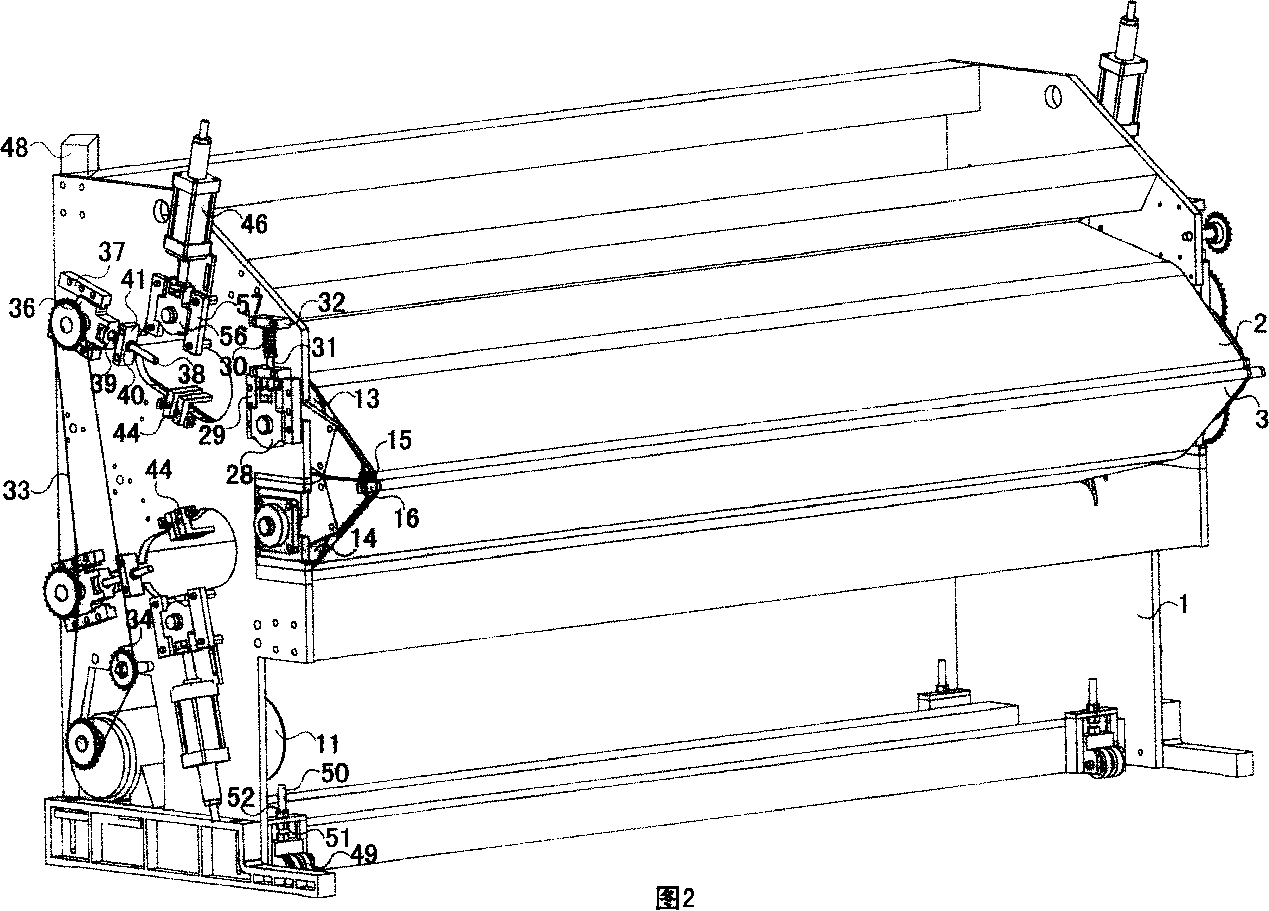 Clamping type feeding device of pre-pricking machine